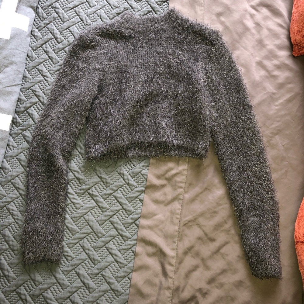 Gray fuzzy crop top sweater size small. Wild fable